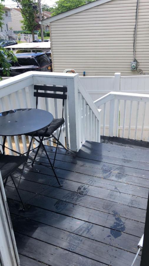 Cozzy Room With Private Entrance And Drive Way Nueva York Exterior foto