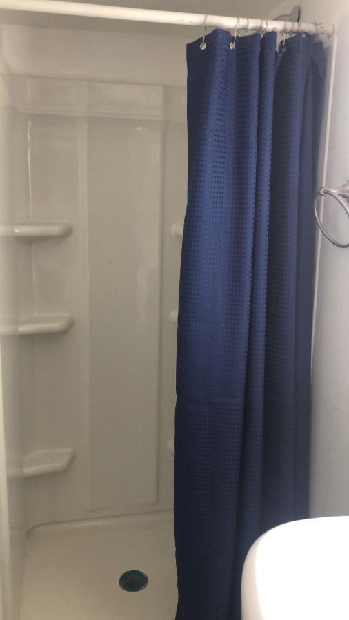Cozzy Room With Private Entrance And Drive Way Nueva York Exterior foto