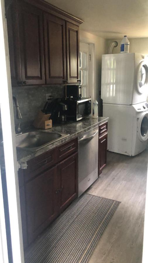 Cozzy Room With Private Entrance And Drive Way Nueva York Exterior foto