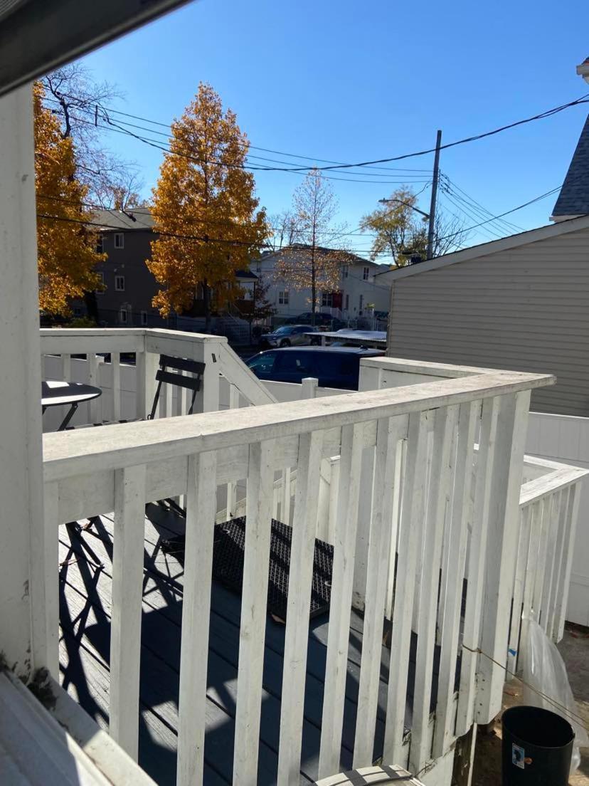 Cozzy Room With Private Entrance And Drive Way Nueva York Exterior foto